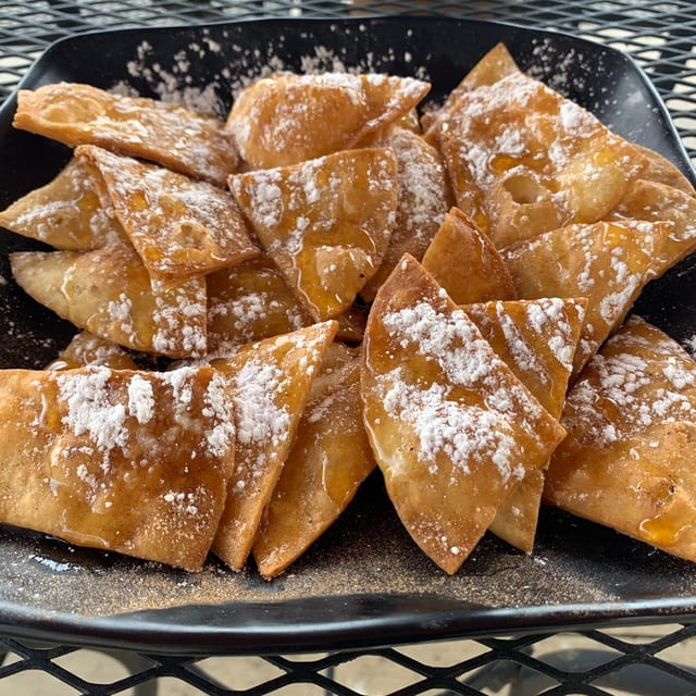 Sopapilla.