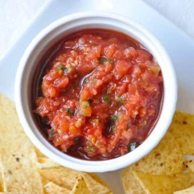 Salsa Roja (mild red salsa).